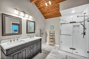 8405 Lucerne Dr, Chagrin Falls, OH 44023 - Photo 25