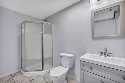 8405 Lucerne Drive, Chagrin Falls, OH 44023 - Photo 33