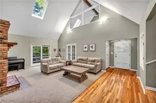 8405 Lucerne Dr, Chagrin Falls, OH 44023 - Photo 19