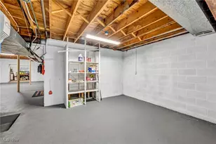 8405 Lucerne Dr, Chagrin Falls, OH 44023 - Photo 47