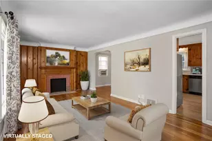 273 E 208th St, Euclid, OH 44123 - Photo 3