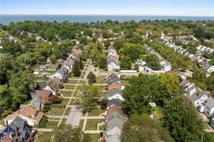 273 E 208th St, Euclid, OH 44123 - Photo 15