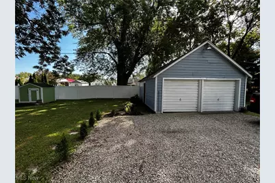 806 Main Street, Belpre, OH 45714 - Photo 5