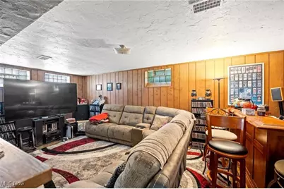 2108 S Belvoir Boulevard, South Euclid, OH 44121 - Photo 27