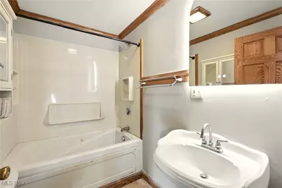 427 S Union Avenue, Alliance, OH 44601 - Photo 21