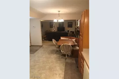 2500 Marlborough Drive, Uniontown, OH 44685 - Photo 9