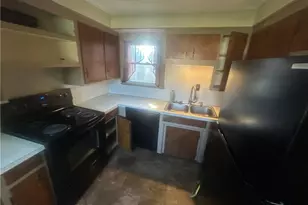 1145 Lake Rd, Conneaut, OH 44030 - Photo 5