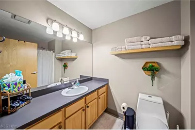 1951 W 26th. Street #511, Loveland, OH 44113 - Photo 15