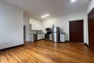 1848 89th Street E, Loveland, OH 44106 - Photo 5