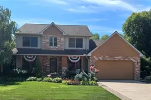 919 Glenview Dr, Huron, OH 44839 - Photo 1