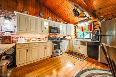 327 Township Road 350, Sullivan, OH 44880 - Photo 13