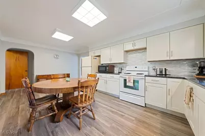 2350 E Sand Road, Port Clinton, OH 43452 - Photo 15