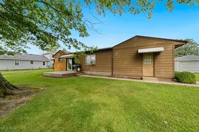 2350 E Sand Road, Port Clinton, OH 43452 - Photo 37