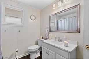 1053 Broadway St, Martins Ferry, OH 43935 - Photo 11