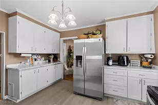 1053 Broadway St, Martins Ferry, OH 43935 - Photo 9