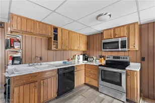 1053 Broadway St, Martins Ferry, OH 43935 - Photo 23