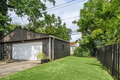 17725 Scottsdale Boulevard, Huber Heights, OH 44122 - Photo 27