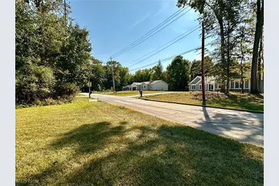 Brunsdorph Drive, Fairlawn, OH 44333 - Photo 5