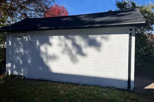 477 Robinson Ave, Barberton, OH 44203 - Photo 29