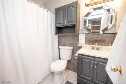 2430 Redgate Lane, Austintown, OH 44511 - Photo 9