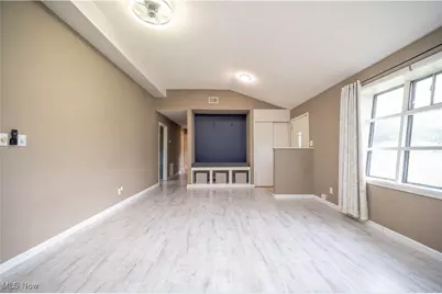 2430 Redgate Lane, Austintown, OH 44511 - Photo 21