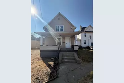 1007 Dewalt Avenue NW, Canton, OH 44703 - Photo 1