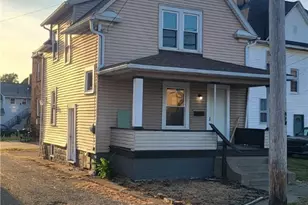 1007 Dewalt Ave NW, Canton, OH 44703 - Photo 1