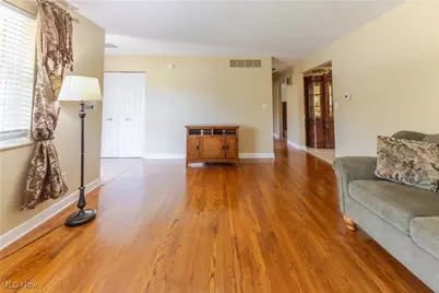 231 Miller Avenue, Weirton, WV 26062 - Photo 7