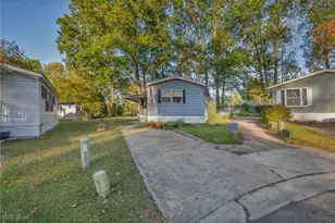 35157 Center Ridge Rd, North Ridgeville, OH 44039 - Photo 3