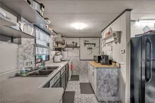 35157 Center Ridge Rd, North Ridgeville, OH 44039 - Photo 33