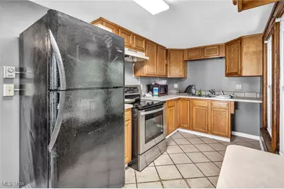 1107 W Wilbeth Road, Akron, OH 44314 - Photo 9