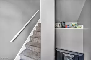 1107 W Wilbeth Rd, Akron, OH 44314 - Photo 27