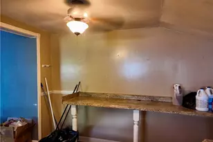 57950 Kilgore St, Bellaire, OH 43906 - Photo 5