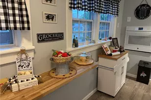 413 Crestwood Ave, Akron, OH 44302 - Photo 17