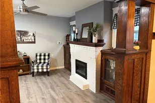 413 Crestwood Ave, Akron, OH 44302 - Photo 9