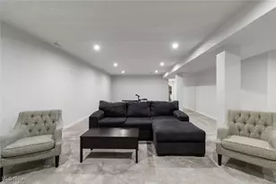 1544 Gate House Street NE, Canton, OH 44721 - Photo 31