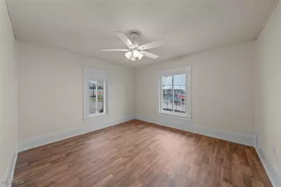 1364 Wooster Road W, Barberton, OH 44203 - Photo 17