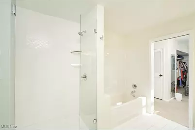 2285 Lancaster Road, Akron, OH 44313 - Photo 25