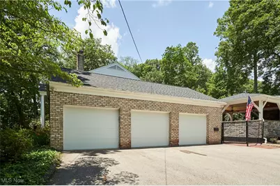 2285 Lancaster Road, Akron, OH 44313 - Photo 9