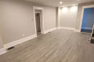 18112 Chagrin Blvd, Huber Heights, OH 44122 - Photo 5