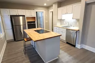 18112 Chagrin Blvd, Huber Heights, OH 44122 - Photo 17