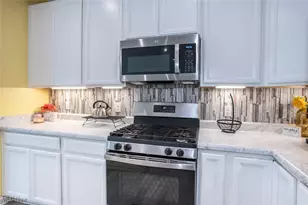 4891 Cedar Crst Ln, Stow, OH 44224 - Photo 5