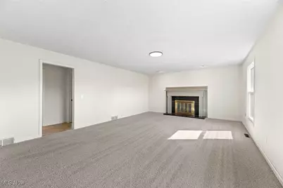 2236 Hartville Road, Hartville, OH 44260 - Photo 9