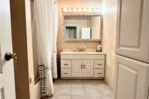 212 Wayne Ave, Weirton, WV 26062 - Photo 15