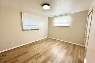 212 Wayne Ave, Weirton, WV 26062 - Photo 13