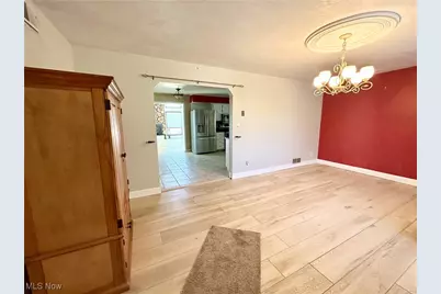 212 Wayne Avenue, Weirton, WV 26062 - Photo 7