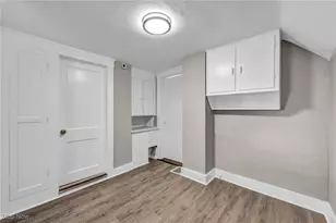 937 W 13th St, Lorain, OH 44052 - Photo 29