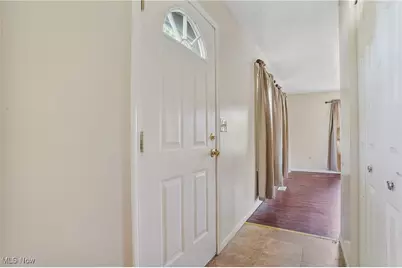 16690 Dayton Street, Chagrin Falls, OH 44023 - Photo 3