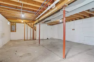 16690 Dayton St, Chagrin Falls, OH 44023 - Photo 25