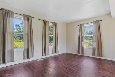 16690 Dayton Street, Chagrin Falls, OH 44023 - Photo 5